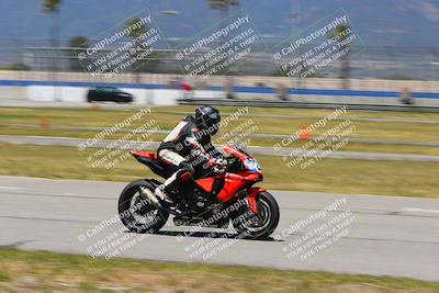 media/Apr-23-2022-Fastrack Riders (Sat) [[cb2d6ae73d]]/LEVEL 4/1PM TURN 6 OUTSIDE/